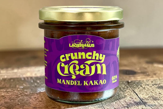 Crunchy Cream Mandel Kakao